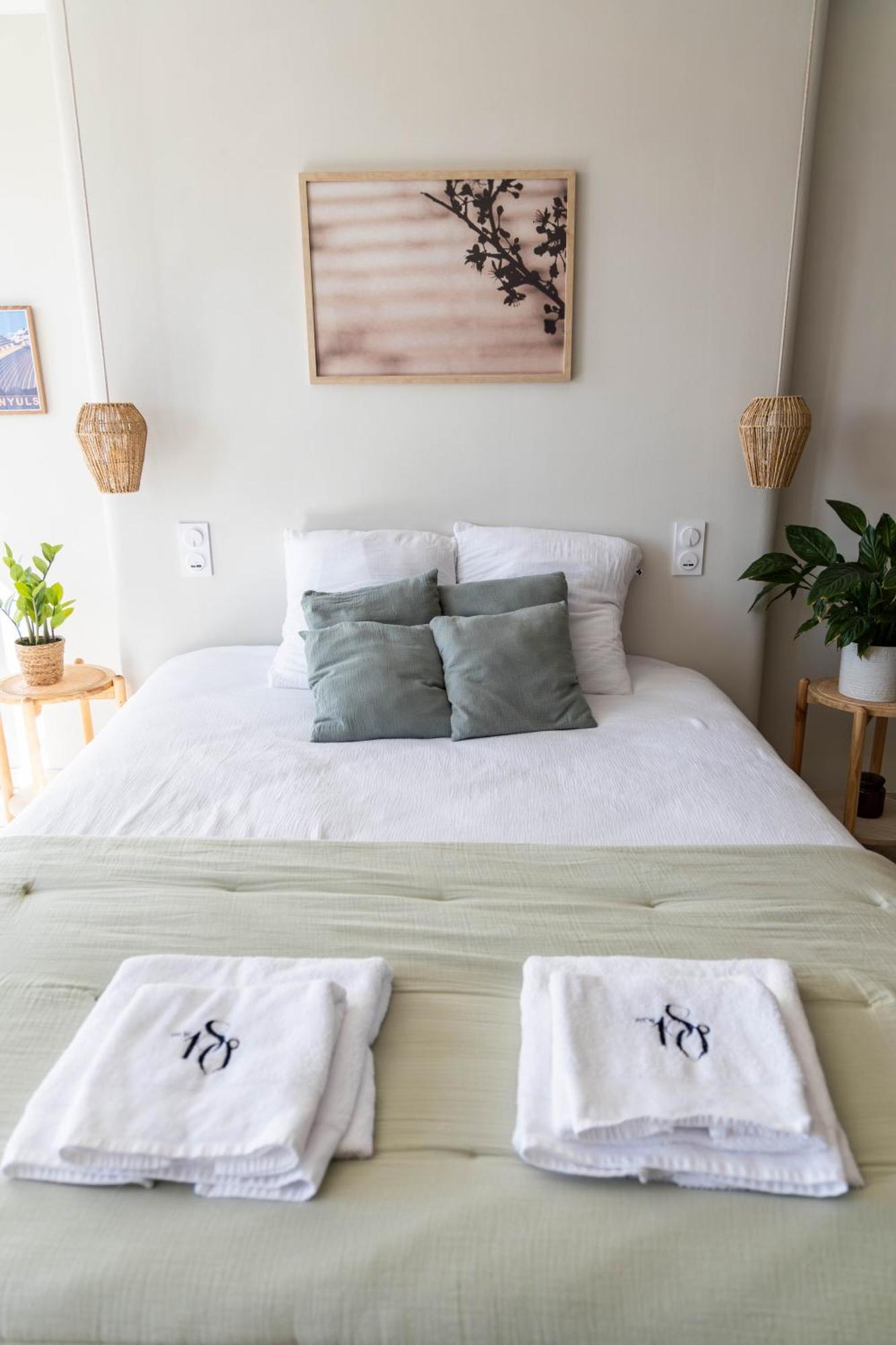 Vue 180°, Superbe Appartement Cocooning ! Laroque-des-Albères エクステリア 写真